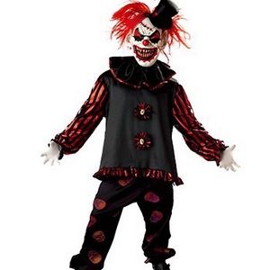 Scary clown Halloween costume